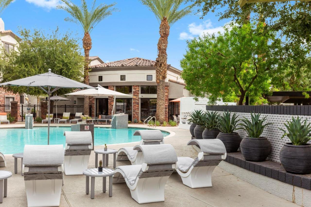 Cozysuites Glendale By The Stadium With Pool 03 Exteriér fotografie